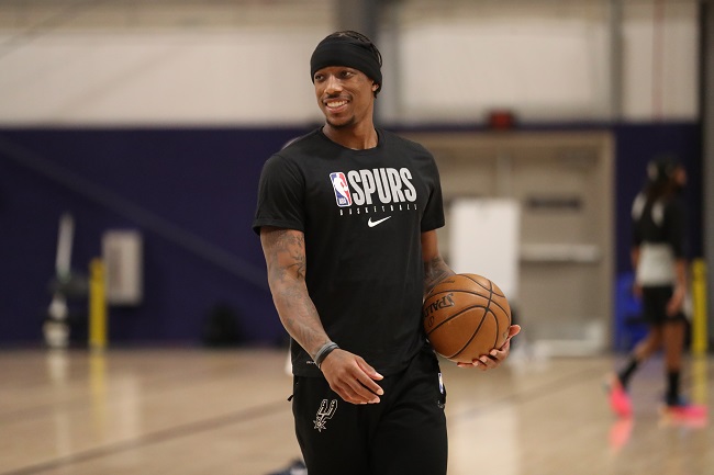 Demar DeRozan deixou o Chicago Bulls e acertou com o Sacramento Kings por três temporadas