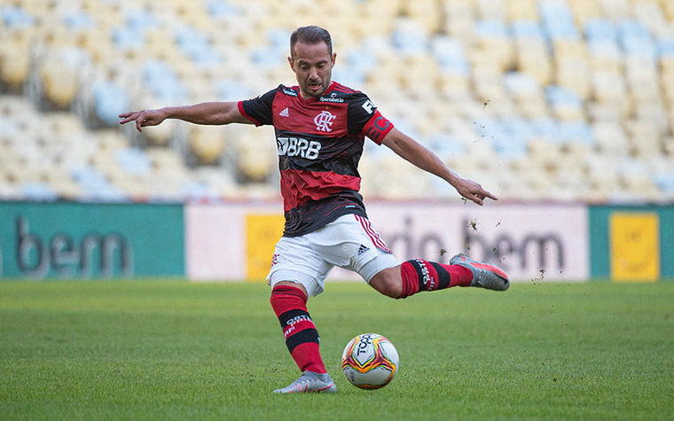 FLAMENGO - Não possui contrato