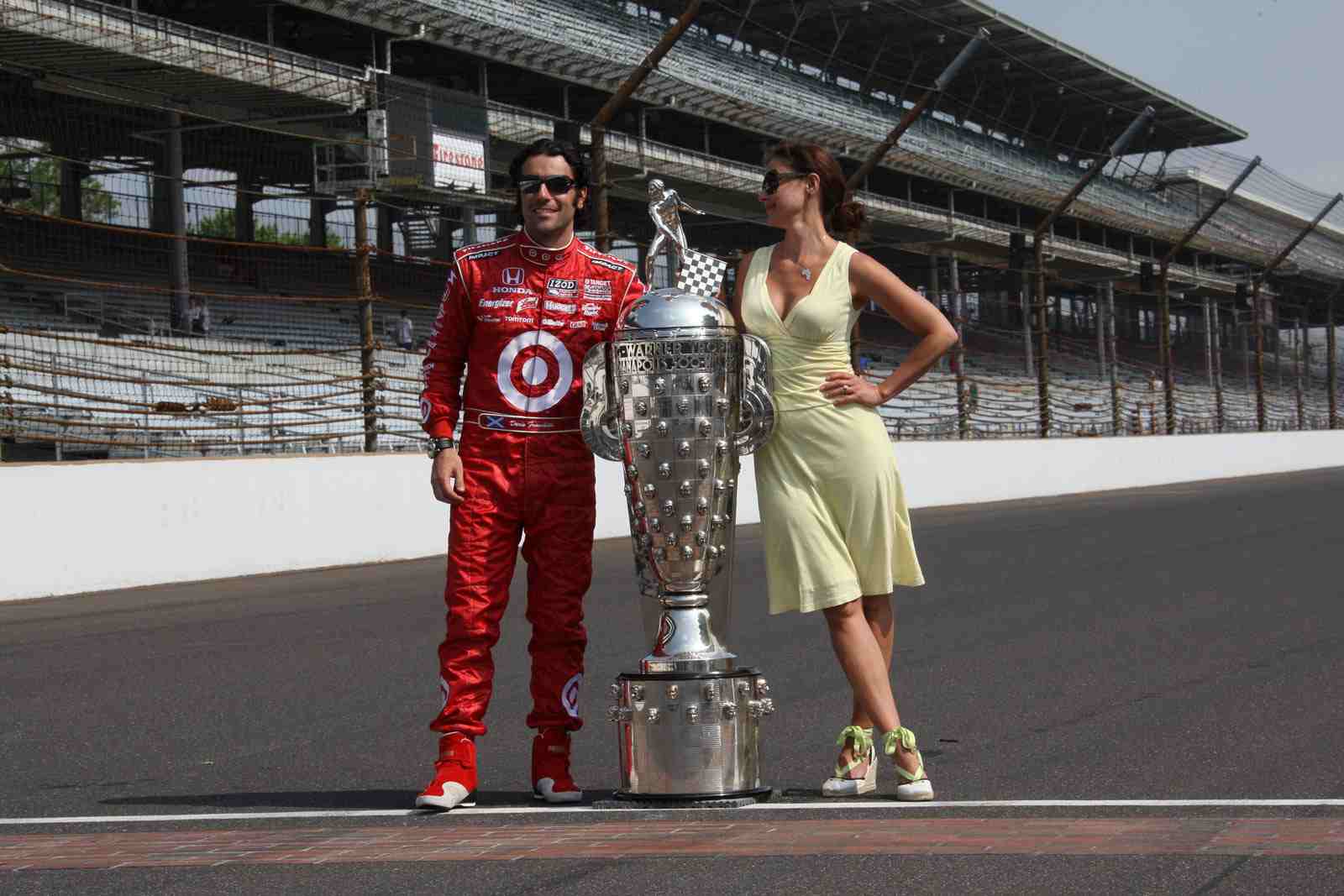 Tetracampeão da Indy, o escocês Dario Franchitti foi casado por 12 anos com Ashley Judd, atriz americana e ativista política. Eles se separaram em 2013