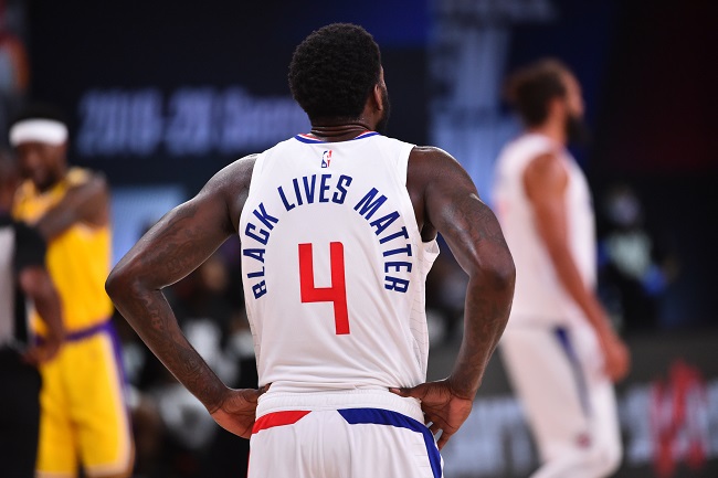 O ala-pivô JaMychal Green (Los Angeles Clippers) aproveitou-se das ausências de Lou Williams e, principalmente, Montrezl Harrell (ambos em quarentena) para ser o jogador com mais tempo de quadra vindo do banco de reservas. Green atuou por 28 minutos e produziu oito pontos e quatro rebotes