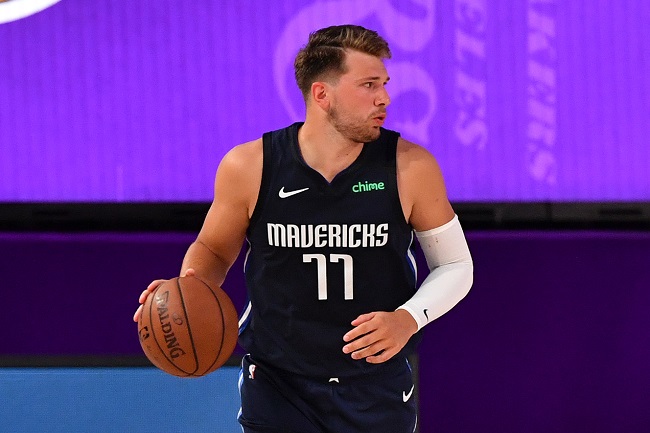 Calouro do ano - Na última temporada, Luka Doncic recebeu 98 dos 100 votos para a premiação, superando Trae Young e Deandre Ayton. Em 2019-20, a situação parece similar, com Ja Morant, do Memphis Grizzlies, principal candidato disparado por conta da lesão de Zion Williamson, do New Orleans Pelicans