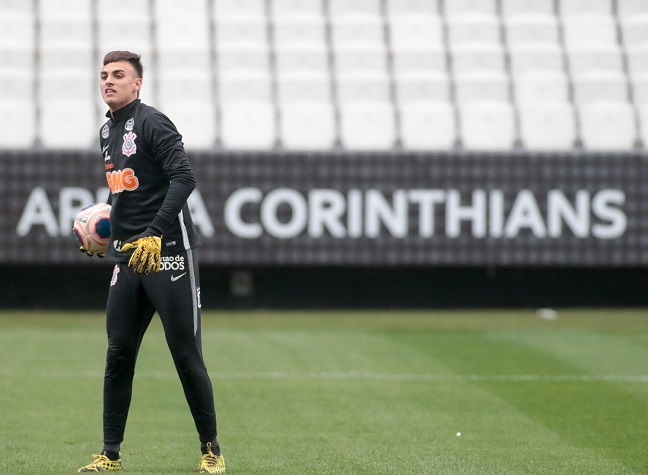 Matheus Donelli: Especial poder treinar aqui na Arena Corinthians, experiência única, desfrutar, aproveitar bastante e fazer um grande trabalho"