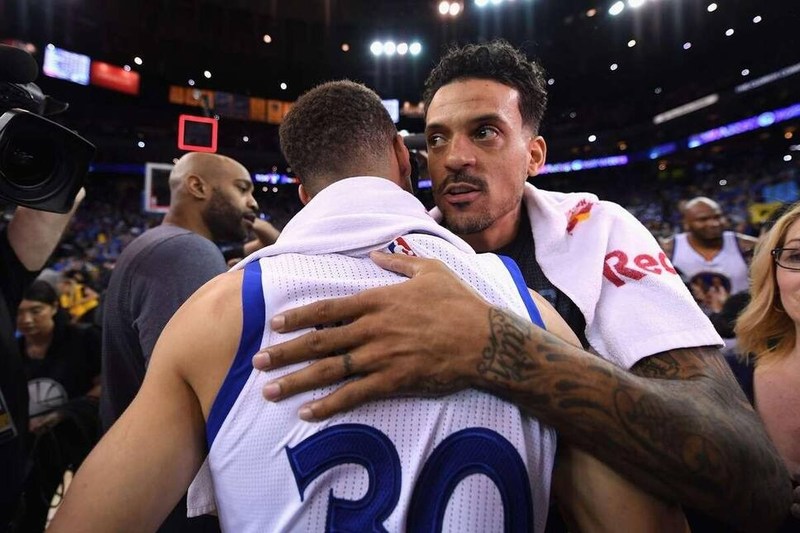 Matt Barnes - Durante a carreira, ele foi um ótimo defensor e um arremessador de três razoável. Chegou ao Golden State Warriors após ser dispensado pelo Sacramento Kings e aposentou-se ao fim daquela temporada