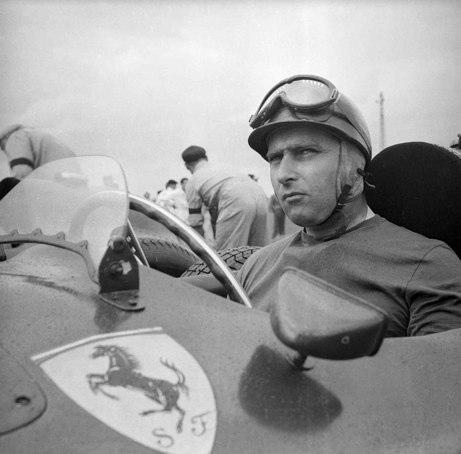 12º lugar: Juan Manuel Fangio (ARG) - 24 vitórias.