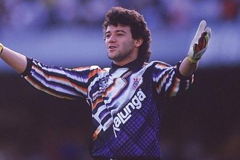 Ronaldo Giovanelli defendeu o Corinthians de 1987 a 1998. O jogador conquistou oito títulos pelo clube.