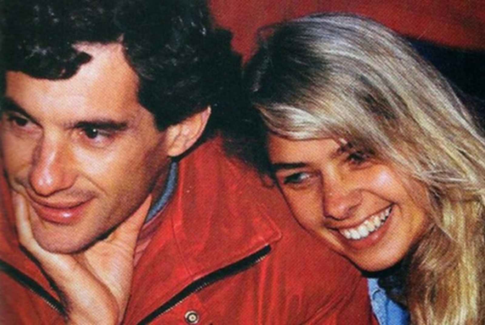 Antes de sofrer um acidente fatal em 1994, Senna engajou um romance com a modelo Adriane Galisteu, que se tornaria apresentadora e personalidade da TV