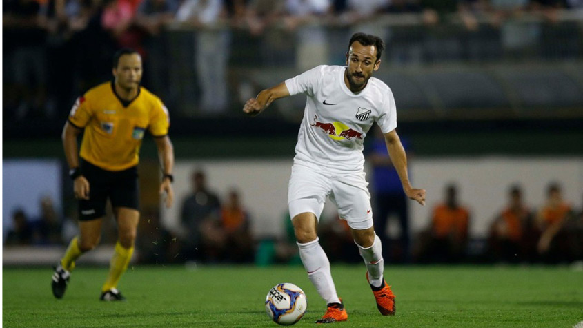 FECHADO - Com passagens por grandes times do país, o atacante Thiago Ribeiro, aos 34 anos, é o novo reforço da Chapecoense, segundo o site Globo Esporte.