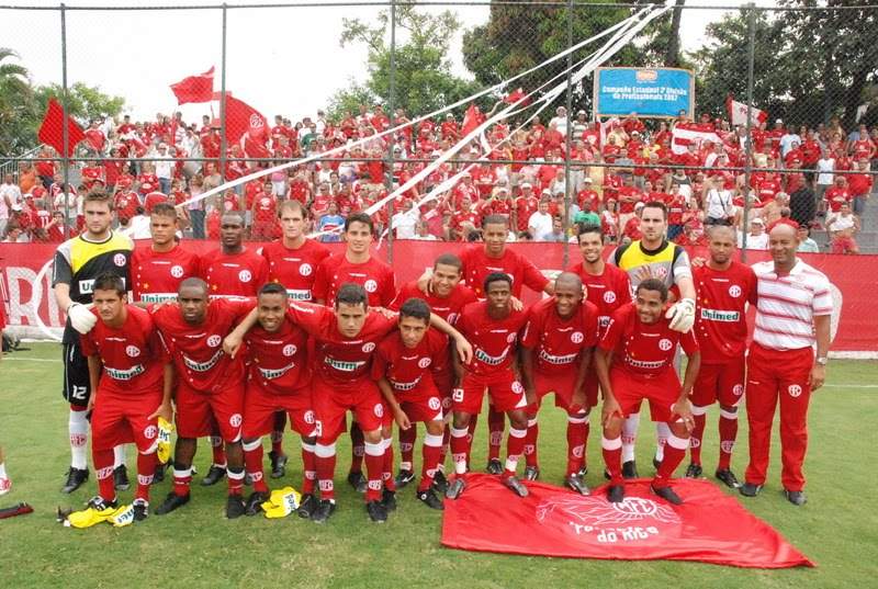 América-RJ - Considerado por muitos como o segundo time carioca, uma das equipes mais tradicionais do Rio de Janeiro ficou de fora da Copa União em 1987, e desde então, jamais conseguiu voltar à elite do futebol brasileiro. No estadual, o time já foi rebaixado em quatro oportunidades: 2008, 2011, 2016 e 2018.