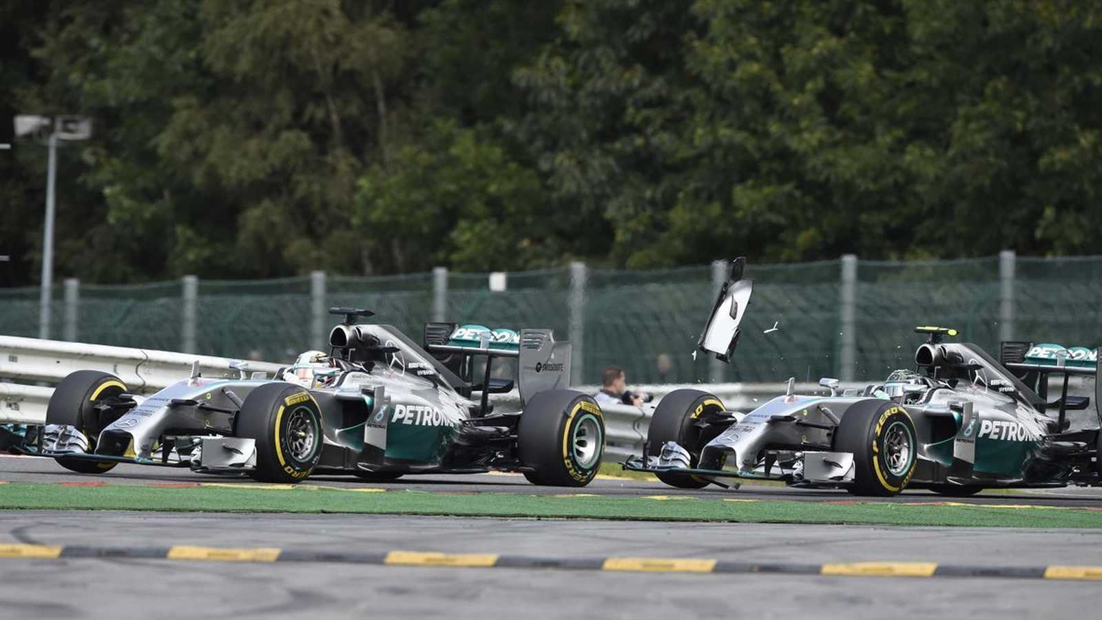 Mas a rivalidade mais marcante foi com Nico Rosberg, na Mercedes. O primeiro choque veio no GP da Bélgica de 2014
