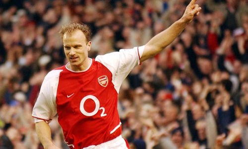 6º - Bergkamp - 87 gols em 315 jogos