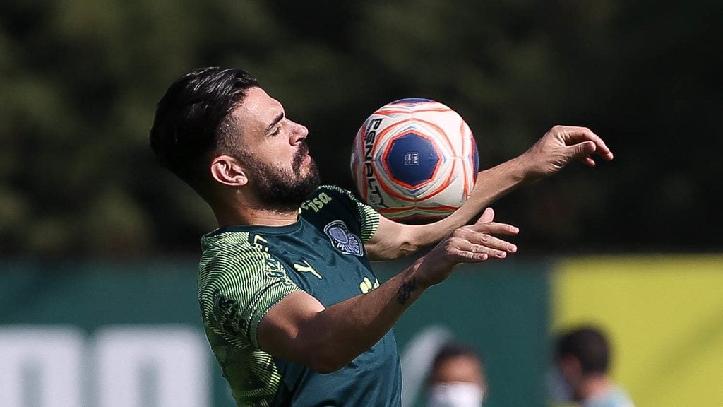 Bruno Henrique - 12 jogos - 593 minutos - 0 gols - 1 assistência - 10 finalizações
