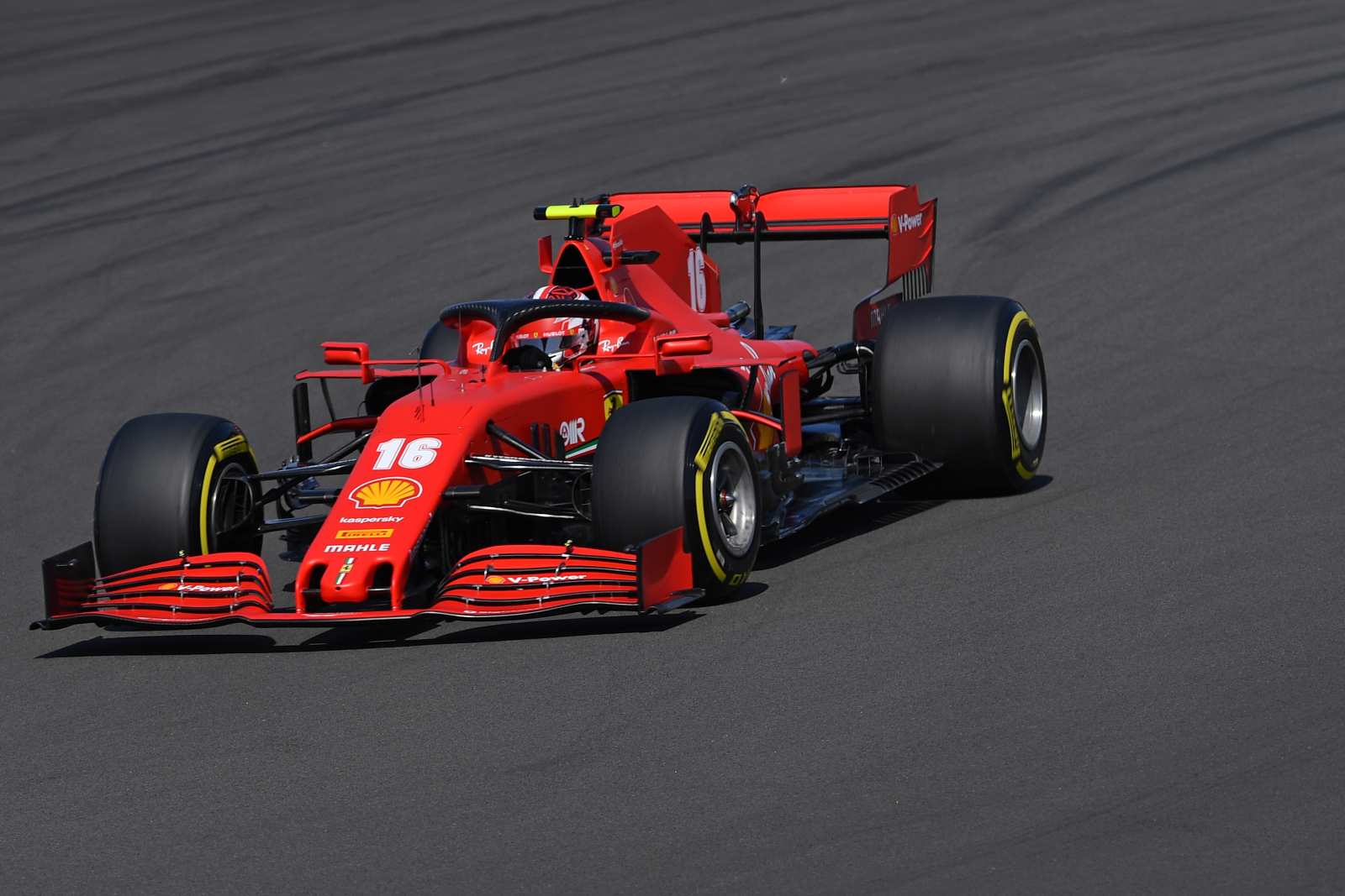 4) Charles Leclerc (Ferrari), 1min25s427