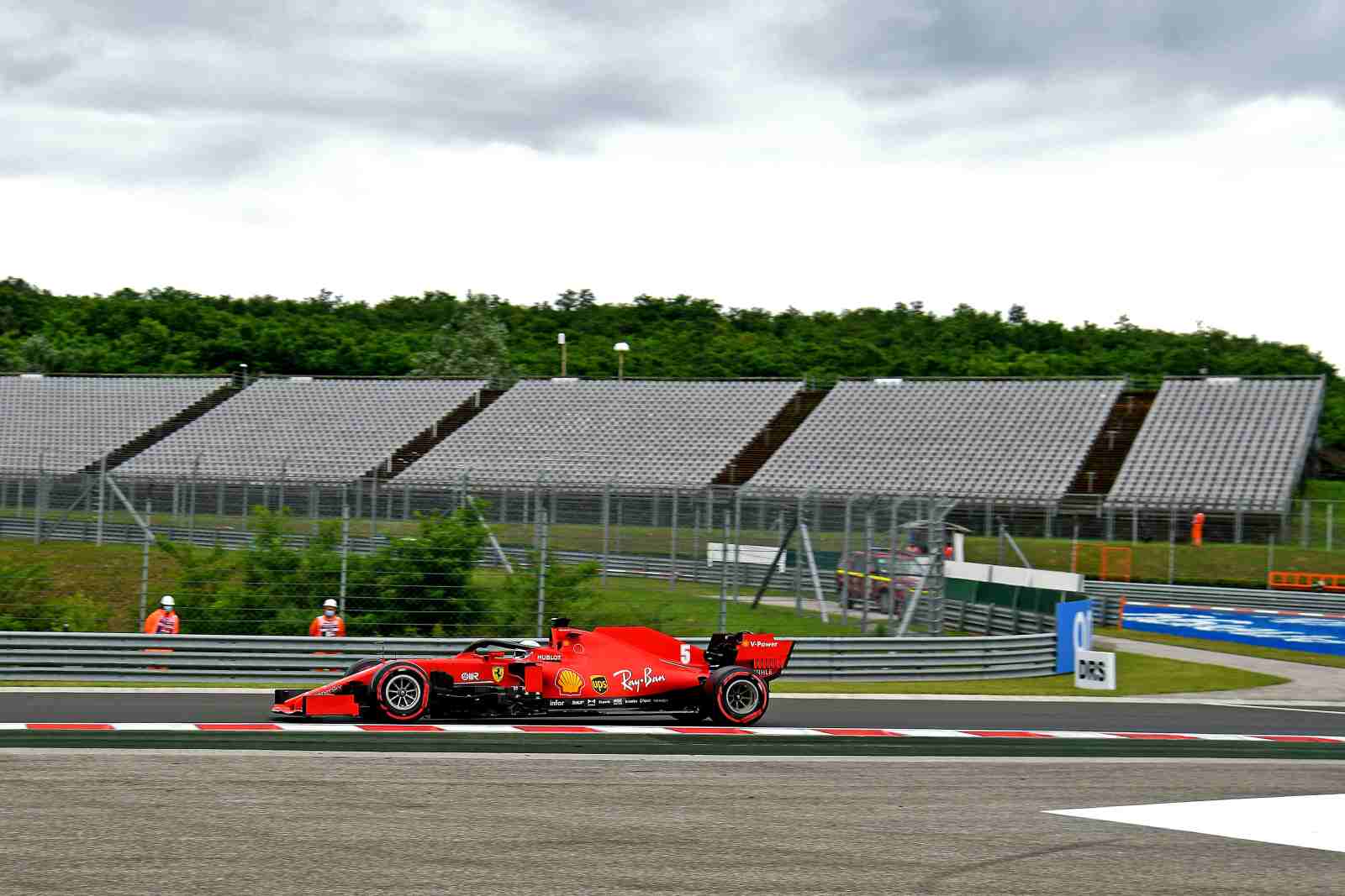Sebastian Vettel fez bom treino e colocou a Ferrari em 5º