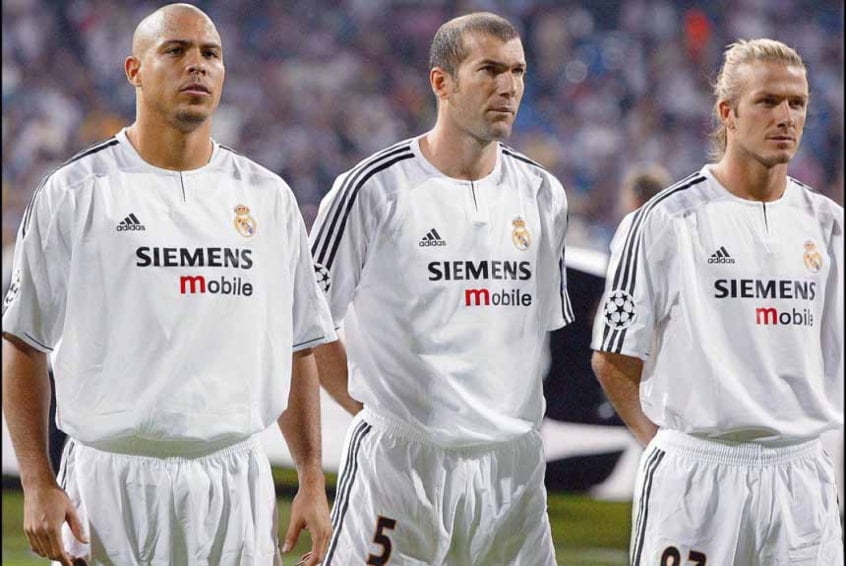 Beckham foi uma das peças finais da equipe que seria conhecida como galácticos. O primeiro a chegar foi o brasileiro Roberto Carlos (1996), depois Figo (2000), Zidane (2001) e Ronaldo (2002). O inglês chegou em 2003 e ficou até 2007 no Real.