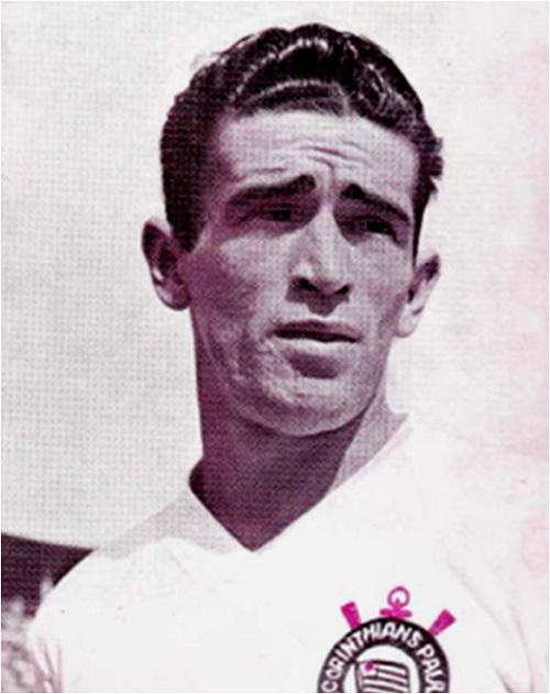 3º - Goiano - 22 gols em 296 jogos - 1952/1959