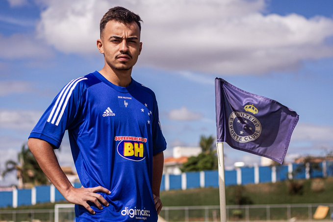 FECHADO - O Cruzeiro acertou, na manhã desta quarta-feira, a contratação por empréstimo do jovem atacante Guilherme, revelado pelas divisões de base do Ituano. Ele assinou contrato até o final de 2021.