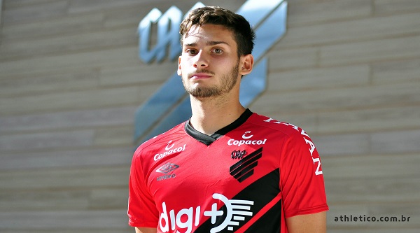 Juan Boselli - Athletico Paranaense - 20 anos - meia - uruguaio