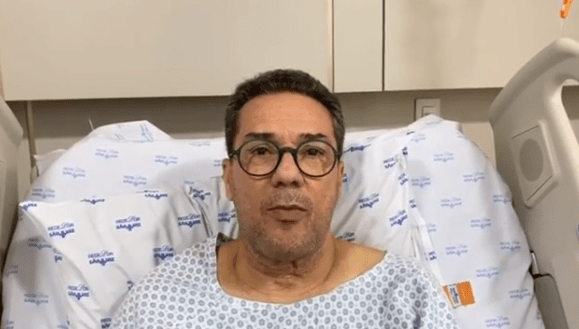 Vanderlei Luxemburgo realizou lives em seu Instagram, postou imagens de treinos e tranquilizou os torcedores em duas oportunidades: quando operou para a retirada da vesícula e quando contraiu coronavírus. Ele está recuperado de ambos os problemas.