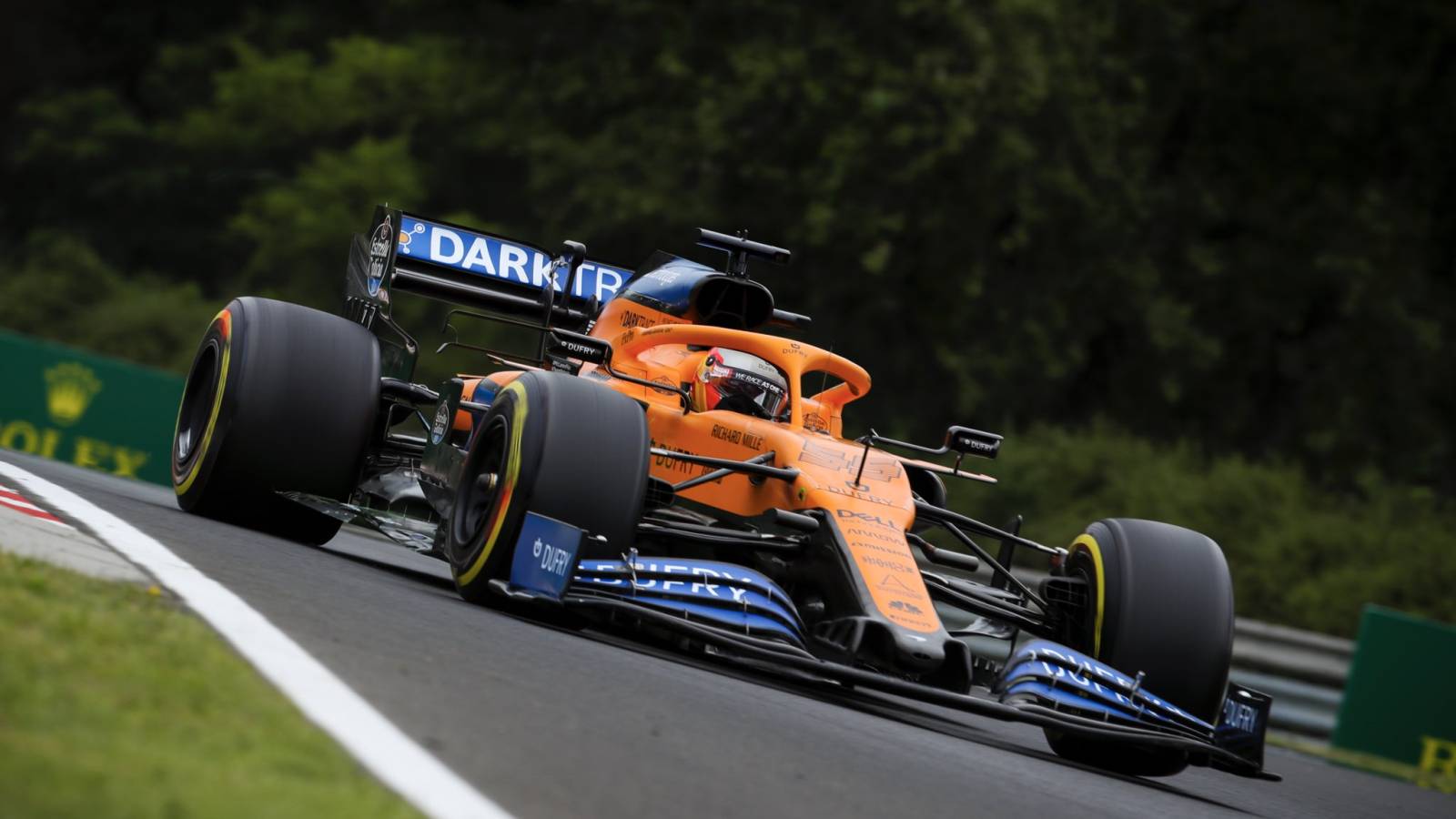 9) Carlos Sainz Jr (McLaren), 1min15s027