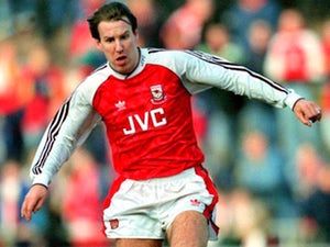 8º - Paul Merson - 78 gols em 326 jogos