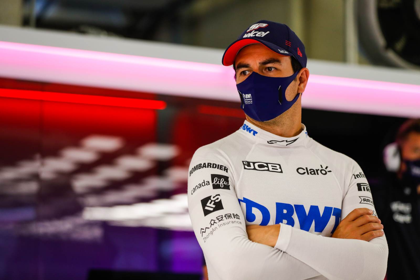 O piloto Sergio Pérez, da Racing Point, testou positivo para coronavírus e desfalcará a equipe para o Grande Prêmio da Inglaterra. Hulkenberg foi anunciado como substituto.