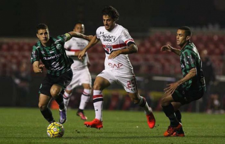 Copa do Brasil/Oitavas/Juventude: O Tricolor perdeu no Morumbi para o clube gaúcho por 2 a 1, mas venceu na volta por 1 a 0. Mesmo assim, foi eliminado pelos gols marcados fora de casa. 