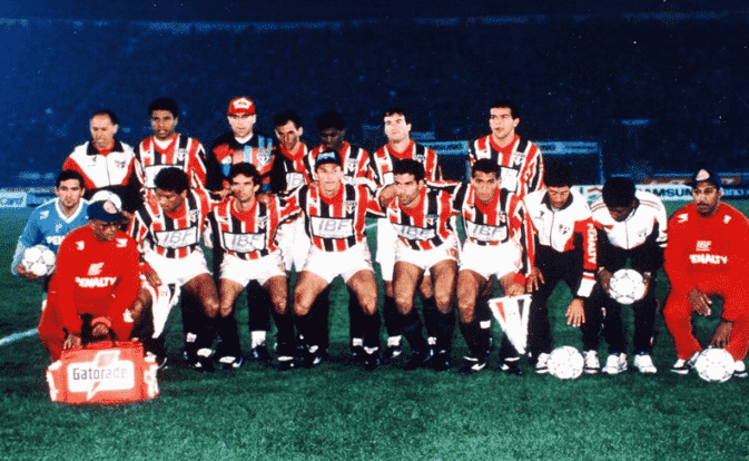 Há, ainda, mais conquistas: Supercopa da Taça Libertadores de 1993, Recopas Sulamericanas de 1993 e 94 e Copa Master Conmebol de 1996.