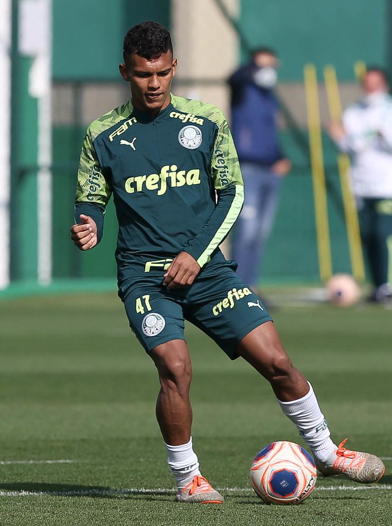 Gabriel Veron (Palmeiras) - O atacante do Palmeiras pode ganhar mais oportunidades em 2020. Com a saída de Dudu, o jovem de apenas 17 anos será mais aproveitado por Luxemburgo durante a temporada.