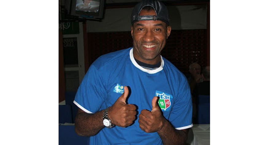 VIOLA - Acumulou títulos na carreira, inclusive a Copa de 1994. Entretanto, tem um único título brasileiro, conquistado com o Vasco, em 2000. Despediu-se dos gramados em 2015, defendendo o Taboão da Serra na Segundona do Paulista. Mas assinou também com o Tanabi-SP e Grêmio Osasco-SP, ambos em 2013. Defendeu o Angra dos Reis na Segunda Divisão do Carioca, em 2008, e o Uberlândia no Módulo 2 do Mineiro, em 2007.