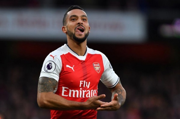 11º - Walcott - 65 gols em 270 jogos