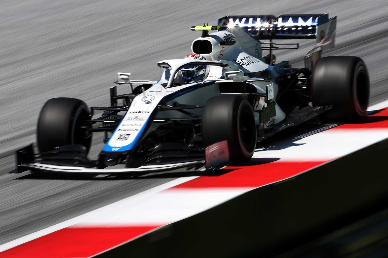 Nicholas Latifi teve problemas em seu carro durante a manhã e parou na pista