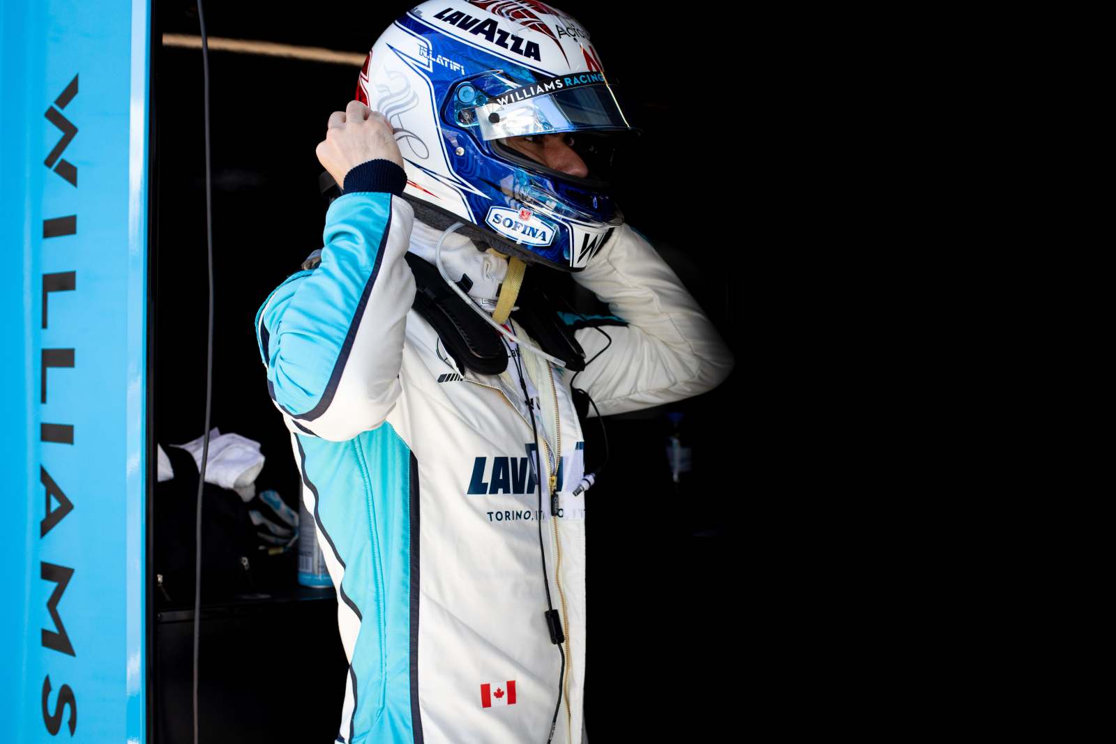 Nicholas Latifi teve começo difícil na Fórmula 1 e terminou a corrida apenas em último