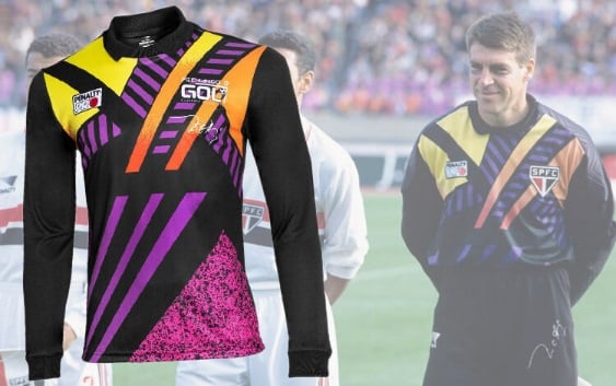 O goleiro Zetti utilizou uma camisa no Mundial de Clubes conquistado em 1993 pelo São Paulo, bastante colorida. Ano passado, ele lançou a releitura da peça.