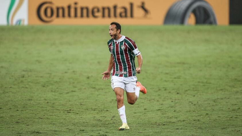 Nenê segue em grande fase com a camisa do Fluminense. Um dos artilheiros do Campeonato Brasileiro com três gols marcados, o meia agora é também o goleador da Copa do Brasil, com seis. Foram três bolas na rede contra o Figueirense, nessa terça-feira, na vitória tricolor por 3 a 0. Nenê agora é o maior artilheiro da temporada entre todos os jogadores da Série A. Confira o ranking!