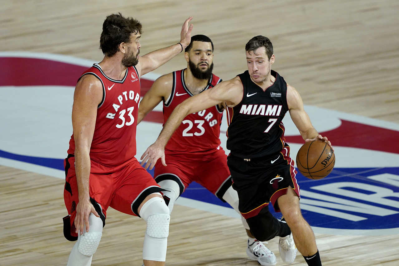 Goran Dragic (armador) - Reserva na maior parte da temporada regular, Dragic ganhou a condição de titular nos playoffs e não está decepcionando. O veterano armador esloveno é o principal cestinha do Heat na pós-temporada (22,8 pontos) e ainda está com um aproveitamento de 41,4% nos arremessos do perímetro.