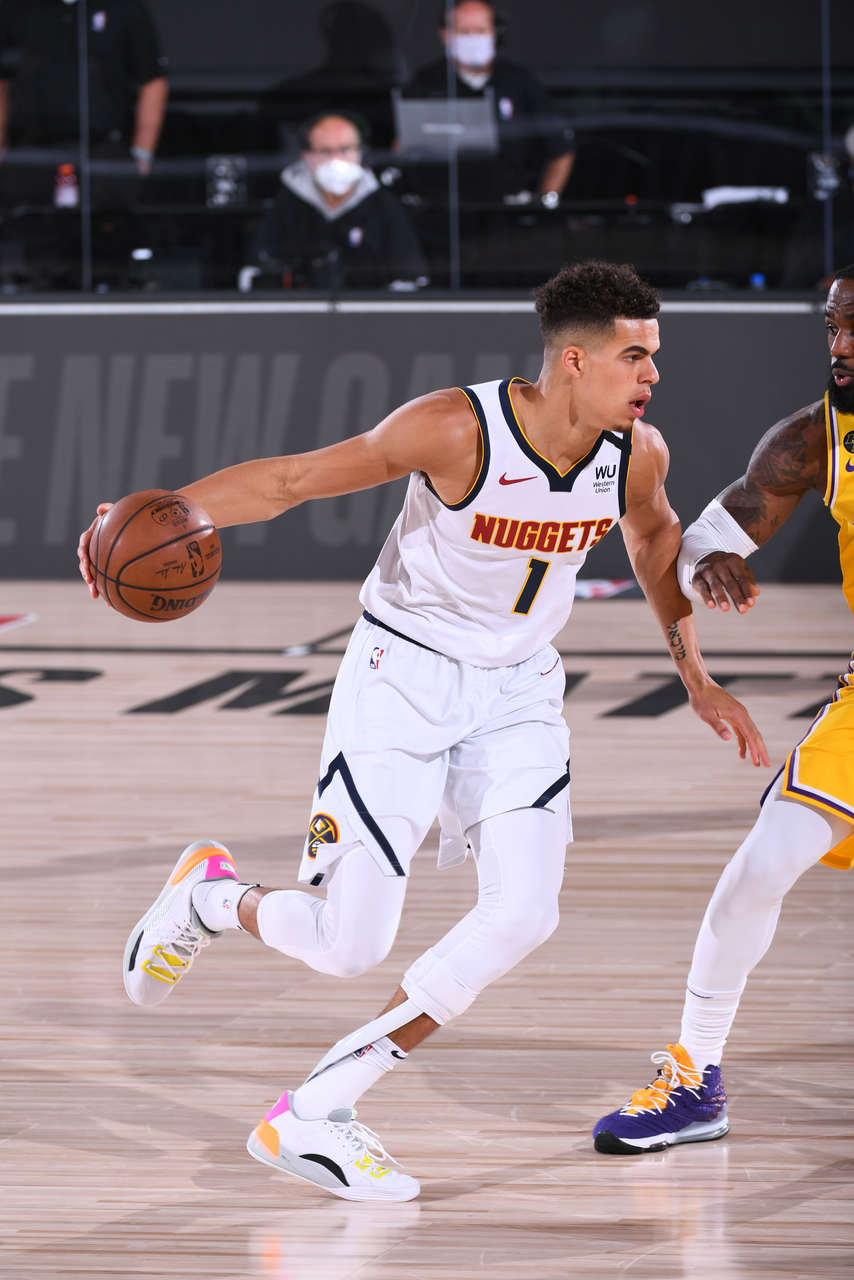 Michael Porter (Denver Nuggets) 6,0 - Ao contrário do que fez durante os jogos na bolha, Porter não teve grande performance na estreia do Nuggets nos playoffs. O ala fez 13 pontos e pegou oito rebotes, mas errou oito dos 13 arremessos