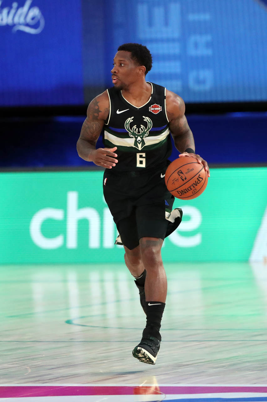 Eric Bledsoe (Milwaukee Bucks) 6,5 - Não foi bem nos arremessos de três, acertando somente uma das cinco tentativas, mas Bledsoe contribuiu com 15 pontos e cinco assistências em 27 minutos