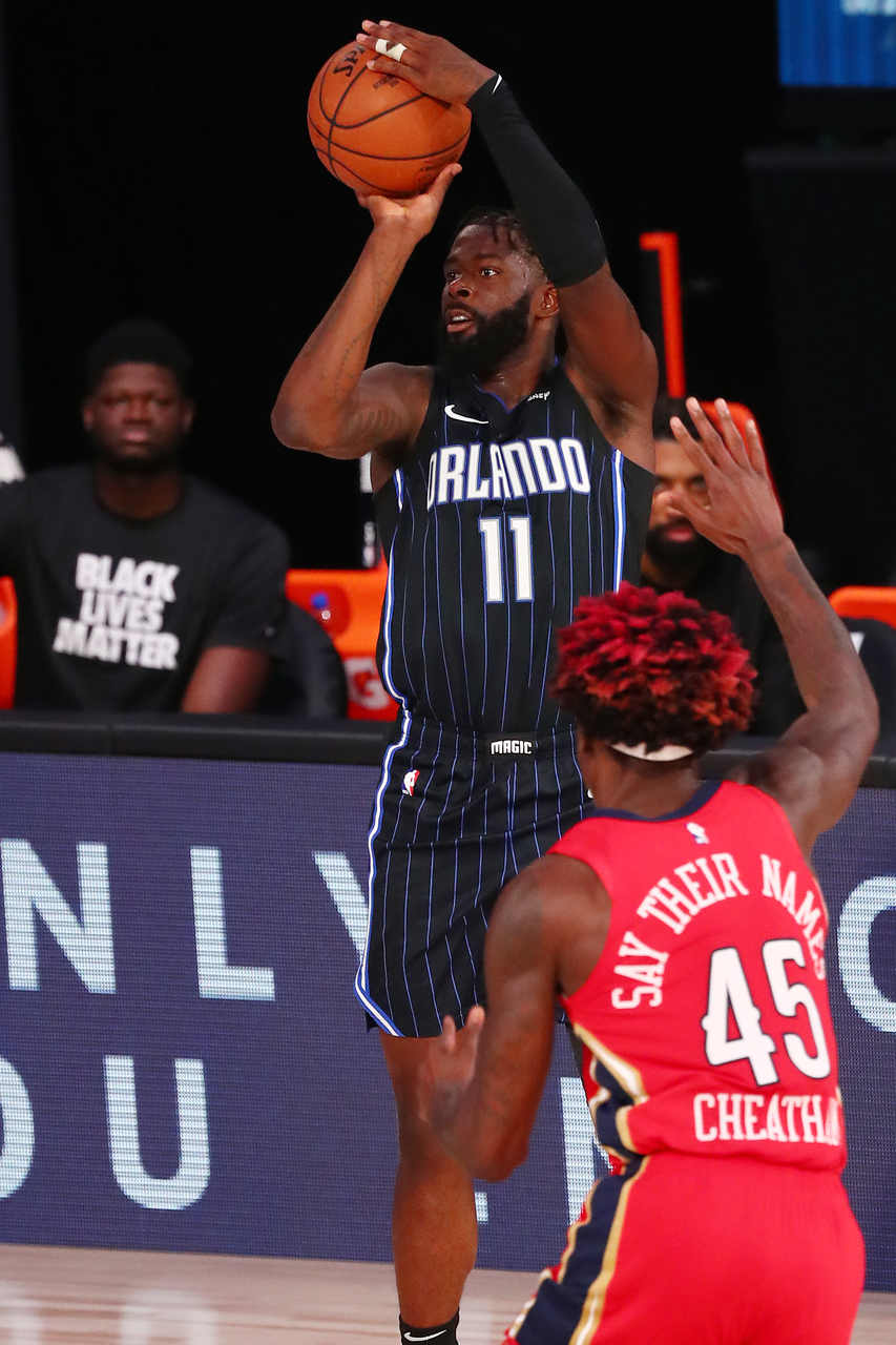 James Ennis (Orlando Magic) 6,5 - Em 31 minutos de ação, Ennis somou 11 pontos e oito rebotes. Reserva durante a temporada, o ala substitui o contundido Jonathan Isaac