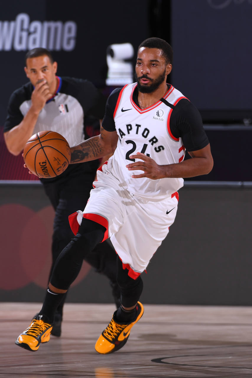 Norman Powell (ala/ala-armador) - Ótima opção para o banco de reservas, Powell pode ser alçado ao quinteto titular, caso Kyle Lowry não tenha condições de jogo. O atleta, de 26 anos, vem em boa fase nos playoffs, com médias de 17.5 pontos, 4.3 rebotes e 45.5% nos arremessos de três