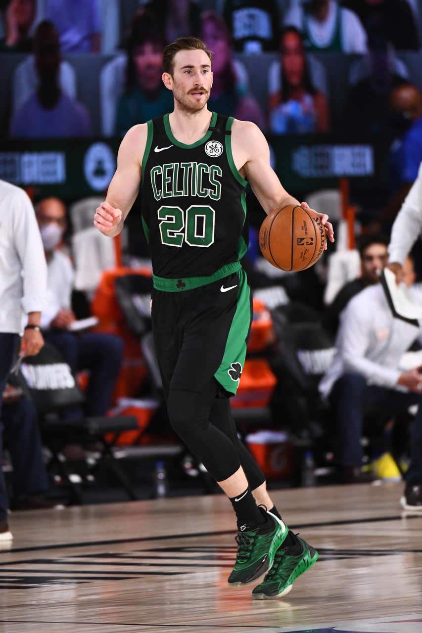 Gordon Hayward (Boston Celtics) 6,0 -  Uma lesão no tornozelo durante o quarto período pode ser um problema para Hayward. Ele atuou por 34 minutos, produzindo 12 pontos, quatro rebotes e quatro roubadas