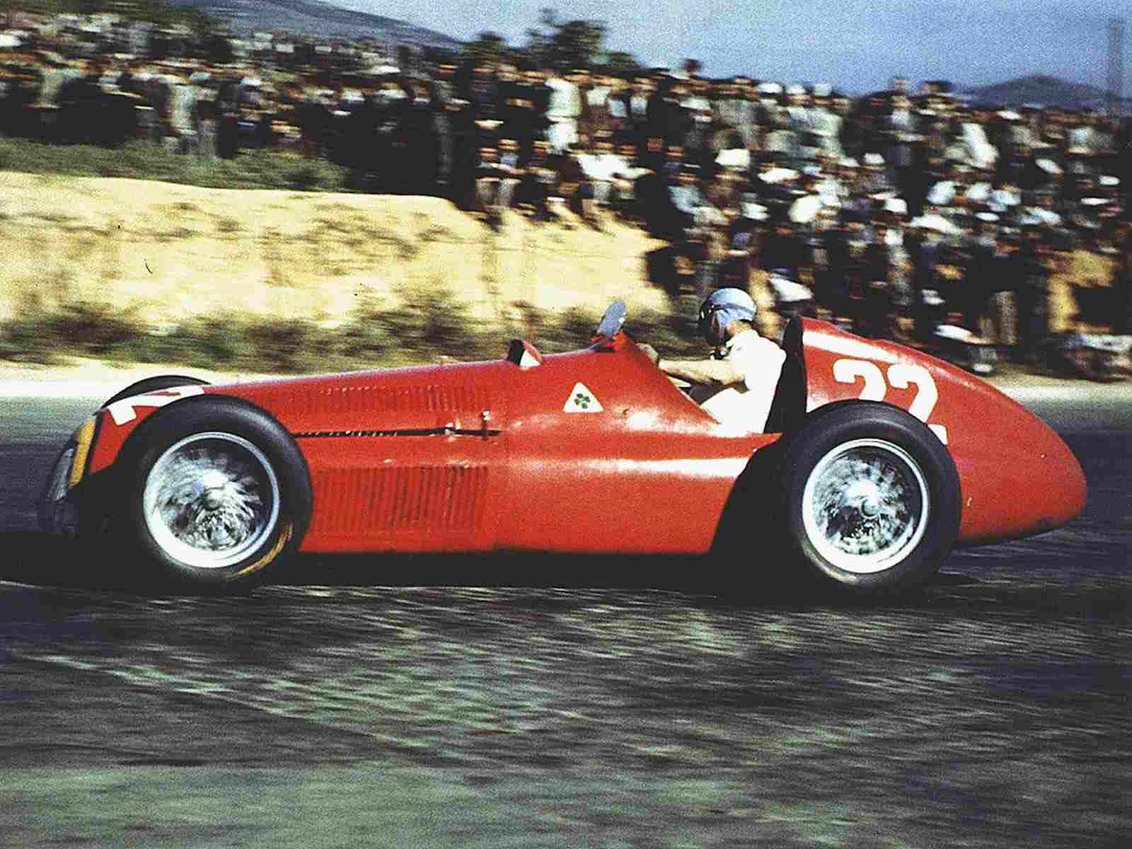 O argentino Juan Manuel Fangio, também de Alfa Romeo, saiu com o título em 1951 