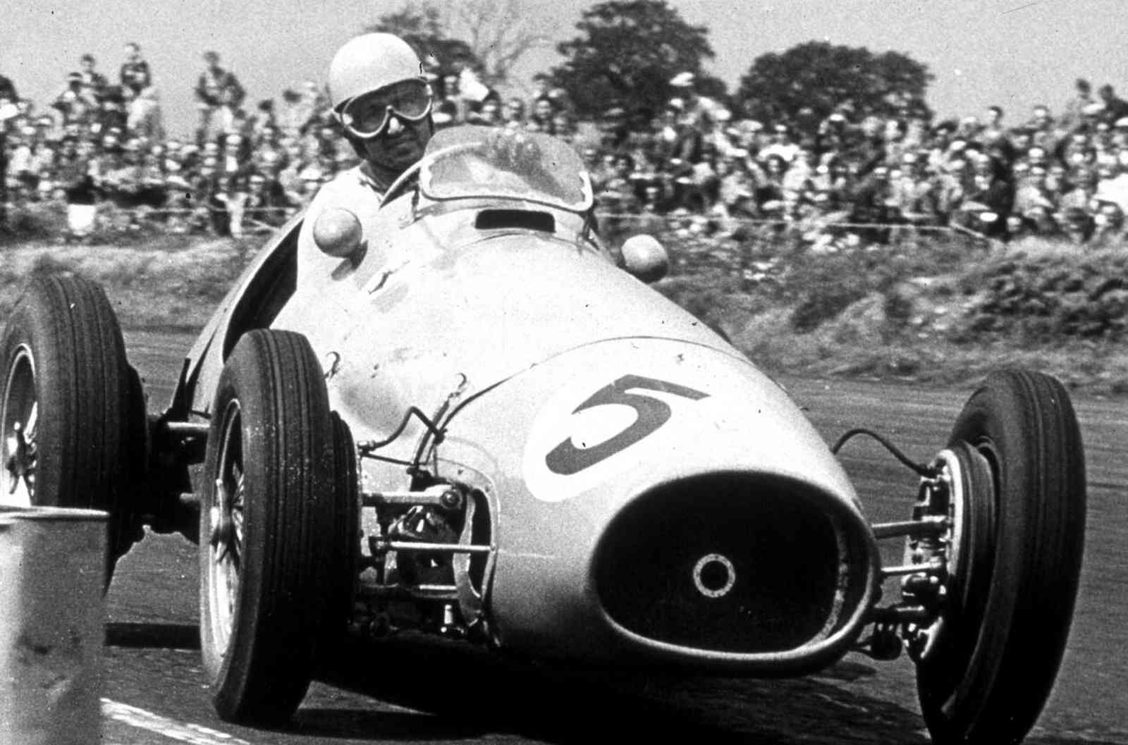 O bicampeonato de Ascari veio em 1953. É o título mais recente de um piloto italiano na F1 