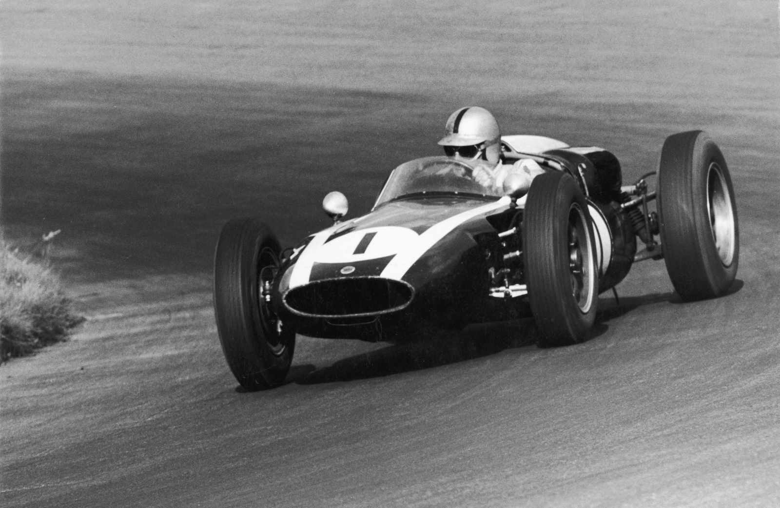 Com brilho, Brabham conquistou o bicampeonato em 1960, também pela Cooper 
