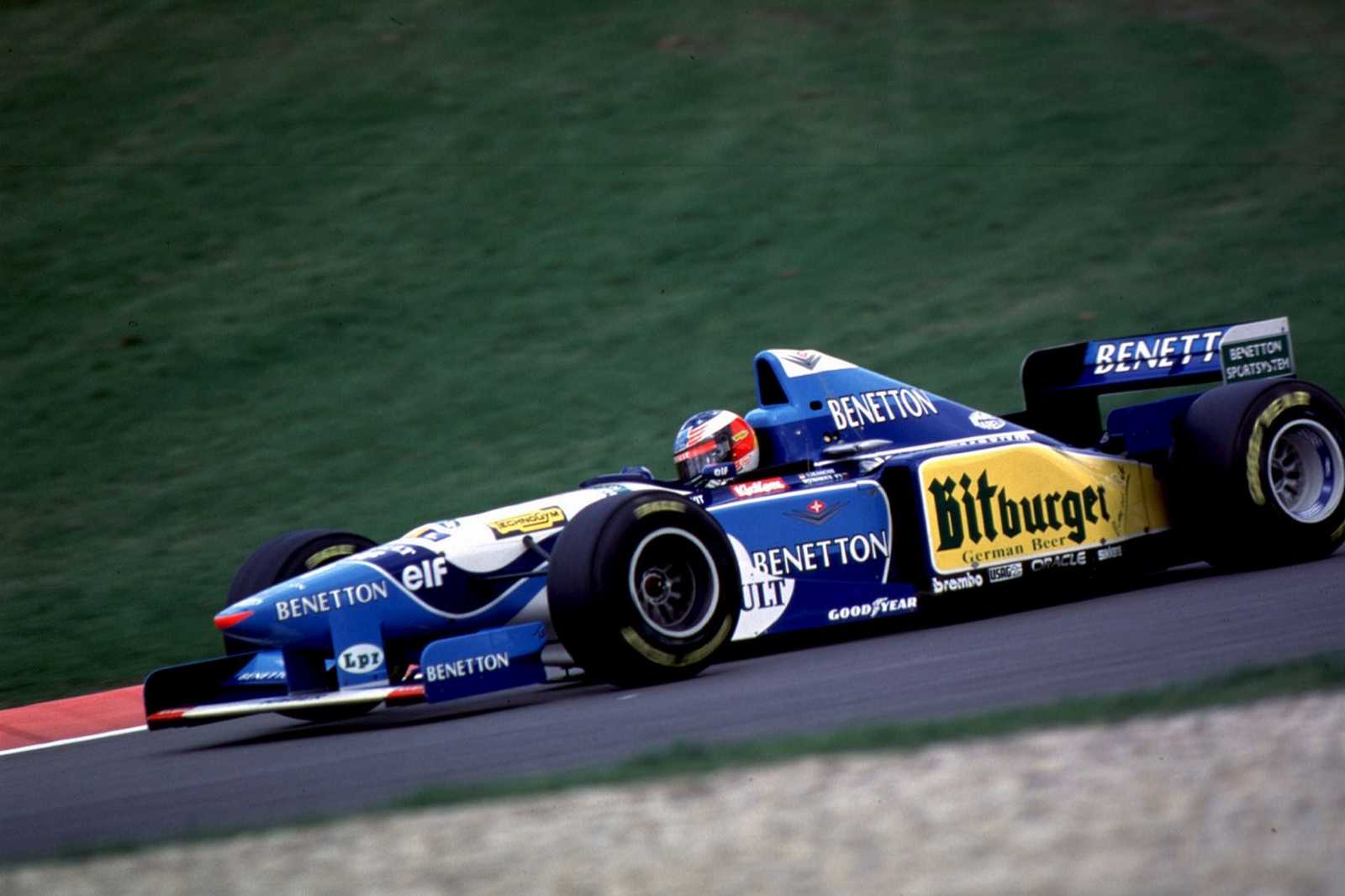 Já em 1995, Schumacher foi dominante e conquistou o bicampeonato. Último título da Benetton