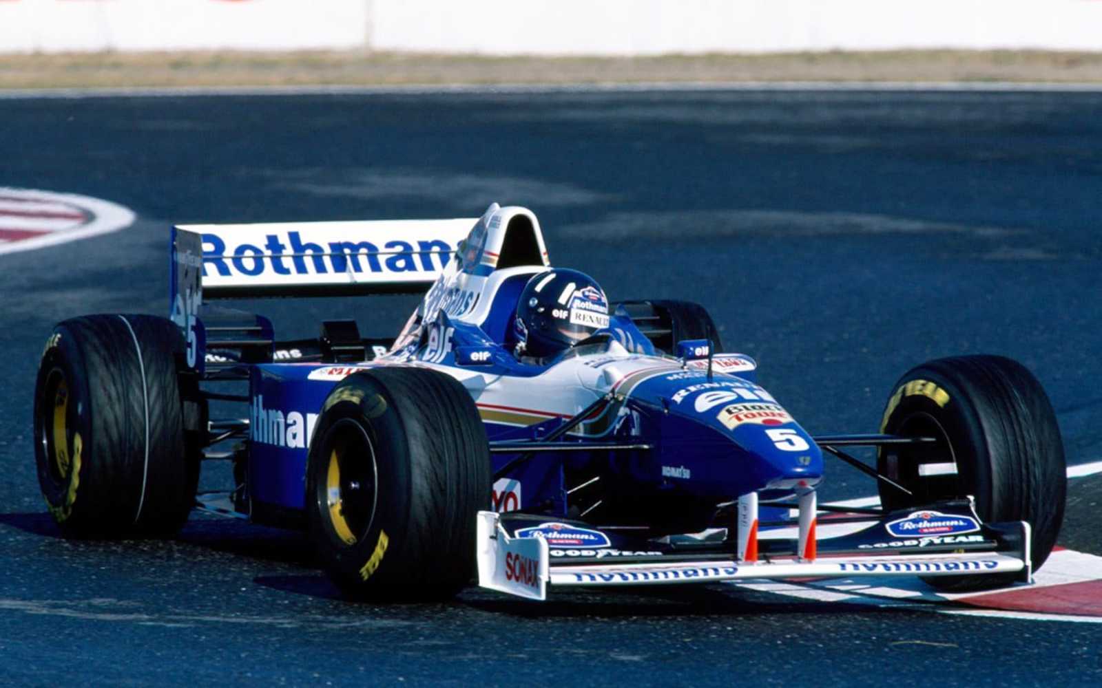 Com Schumacher na Ferrari, Damon Hill viu caminho aberto para levar a Williams ao título em 1996