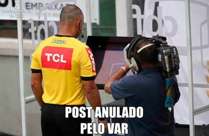 Brasileirão: termo "VARmengo" e memes bombam nas redes após vitória do Flamengo por 1 a 0 sobre o Santos