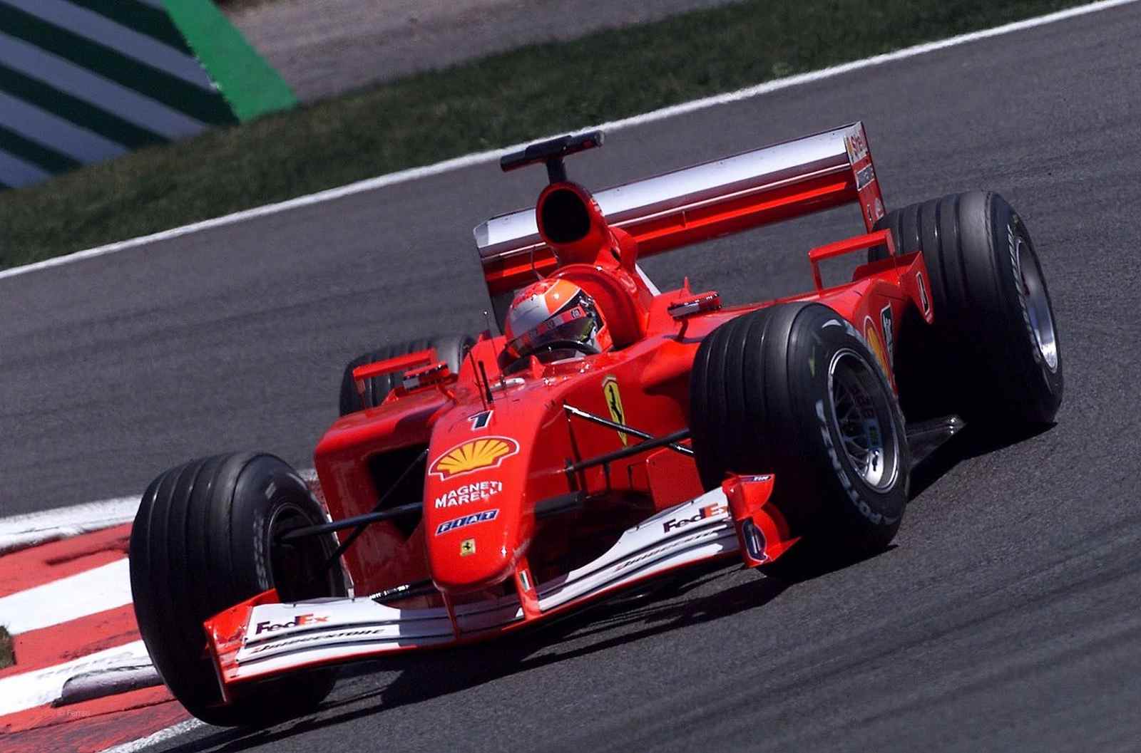 Em 2001, o alemão se tornou tetracampeão e quebrou o recorde de vitórias na F1 