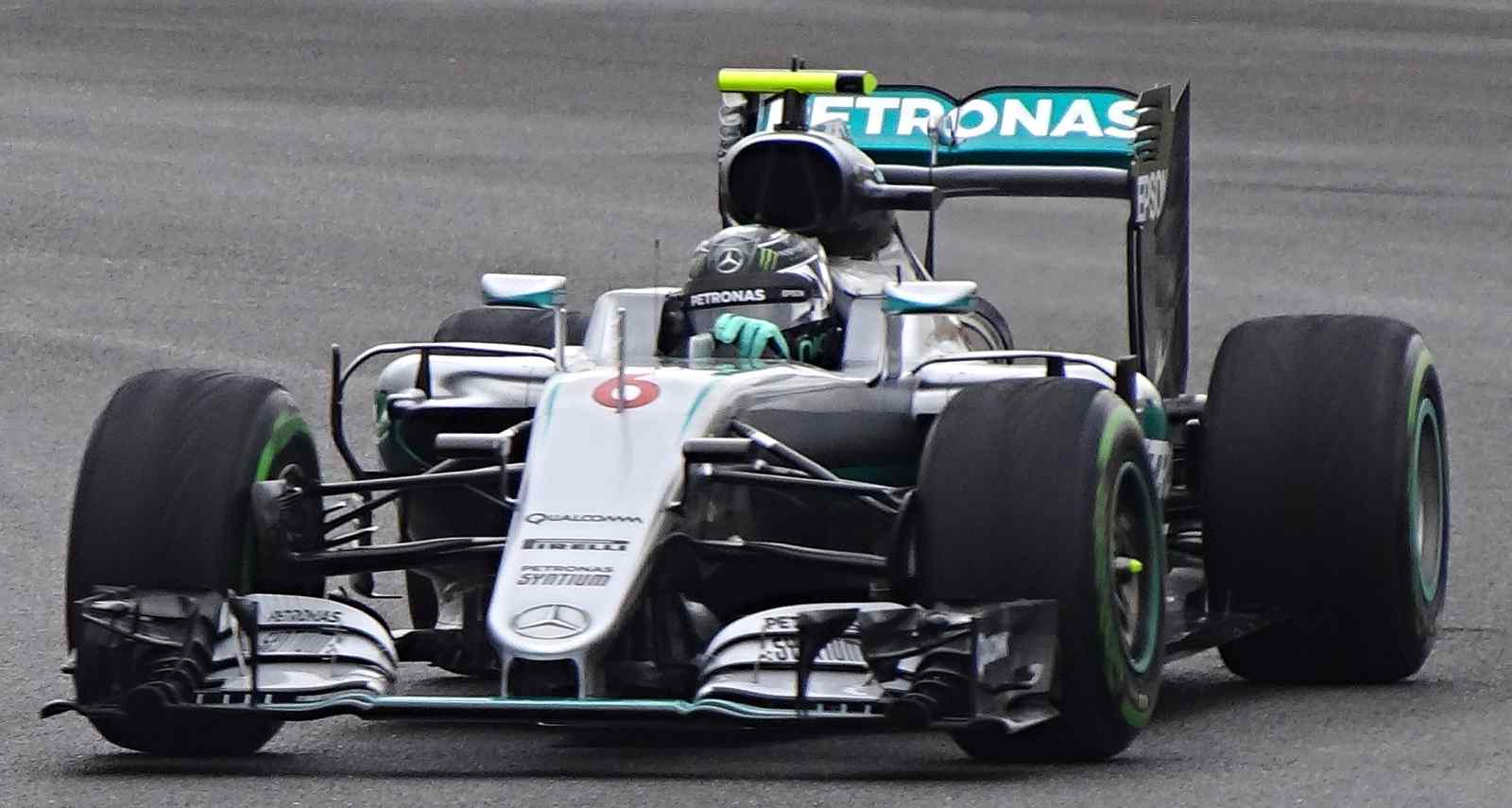Nico Rosberg levou o título em 2016, superando Hamilton em uma equilibrada batalha e por apenas 5 pontos