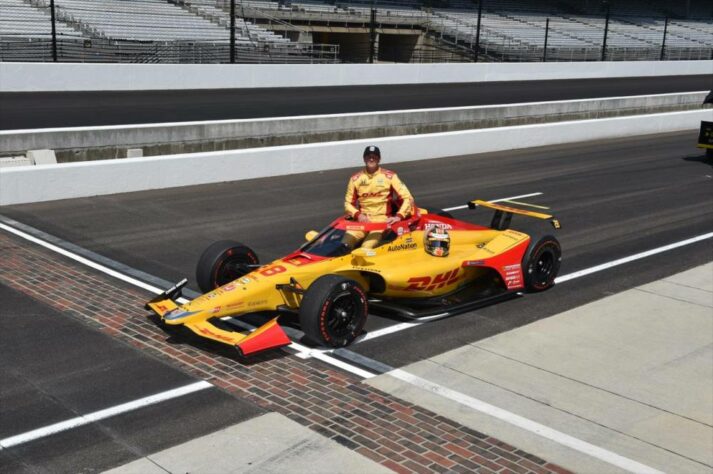 Vencedor em 2014, Ryan Hunter-Reay, #28, da Andretti, é o quinto