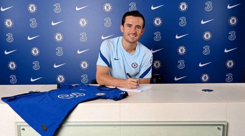 FECHADO - Mais um reforço para Frank Lampard. Ben Chilwell, lateral-esquerdo do Leicester, foi anunciado como a mais nova contratação do Chelsea para a próxima temporada. 